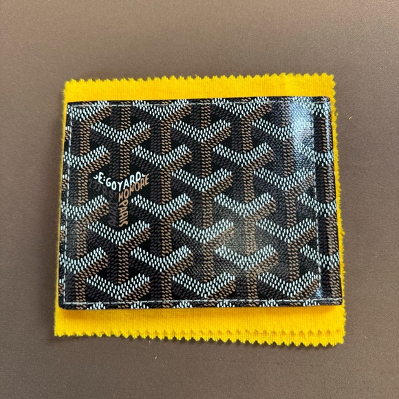 Wallet - Picture 3 of 8